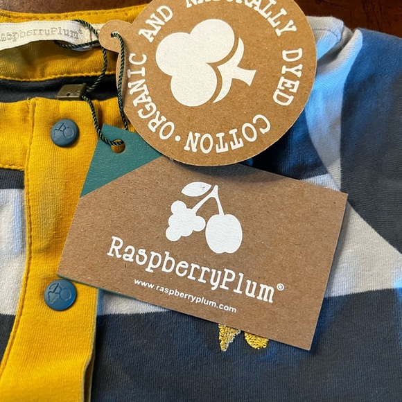 Raspberry Plum Charming Gray and Yellow Striped Kids Onesie Size 0-3 Months - Picture 4 of 7